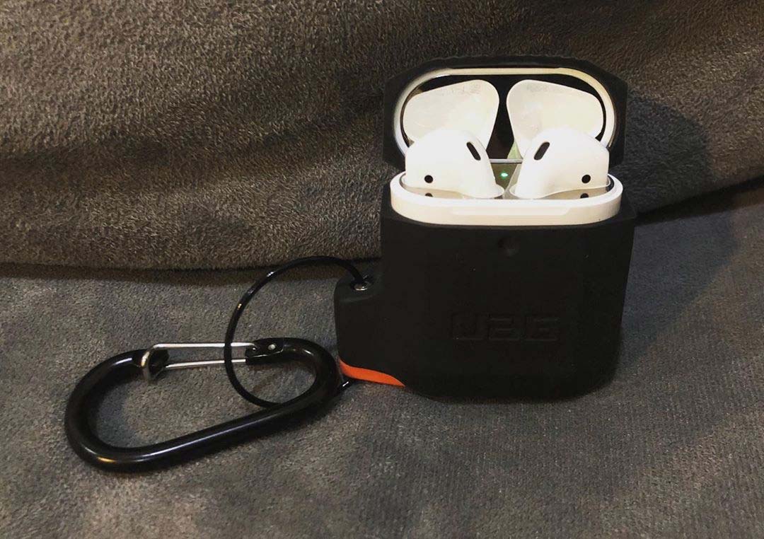 Đánh giá bao silicon của UAG cho AirPods GEN 1/2